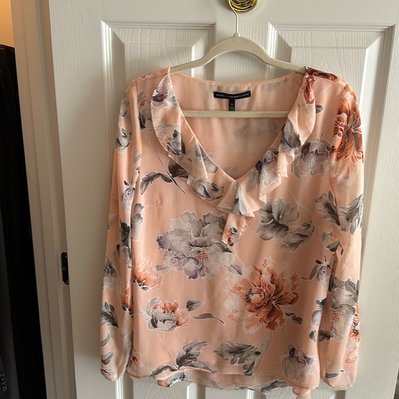Tops - WHBM flower blouse